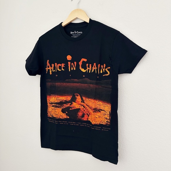 NEW Alice In Chains Graphic Tee - Picture 2 of 4